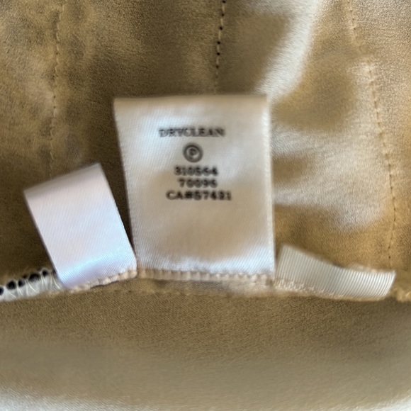 Ann Taylor Black White Sleeveless Lace Top size 4 - Picture 8 of 8